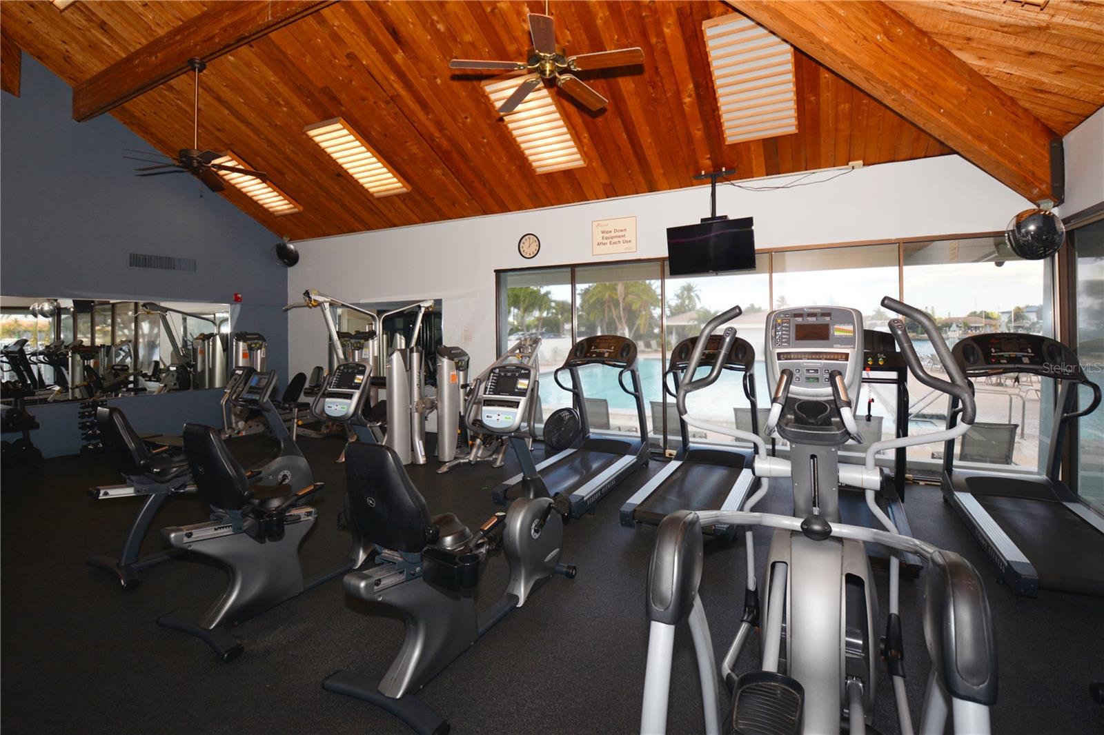 CONSTELLATION THE CONDO - Residential Lease