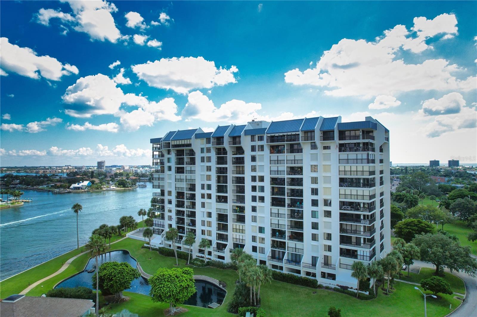 CONSTELLATION THE CONDO - Residential Lease