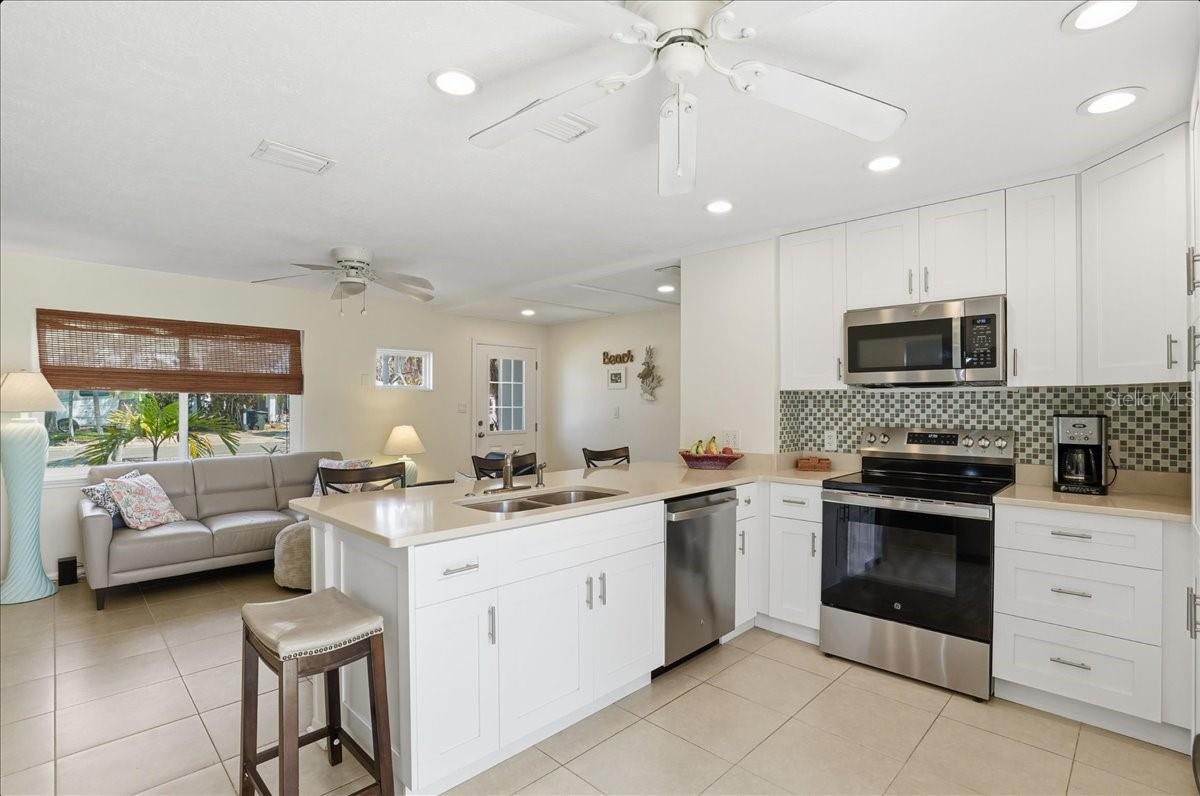 BELLE VISTA BEACH 3RD ADD - Residential