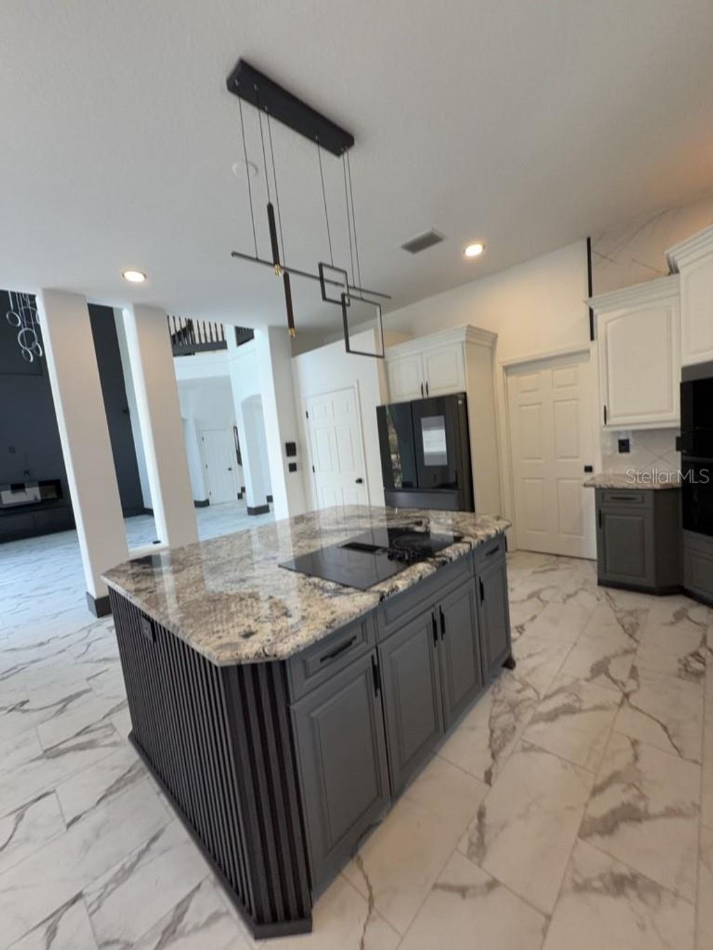 Photo of 8131 Vineland Oaks Boulevard, Orlando, FL 32835 (MLS # O6421040)