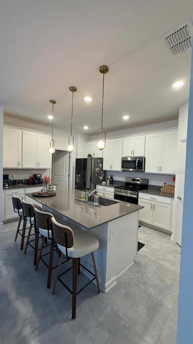 WELLNESS RDG PH 1-B - Residential Lease