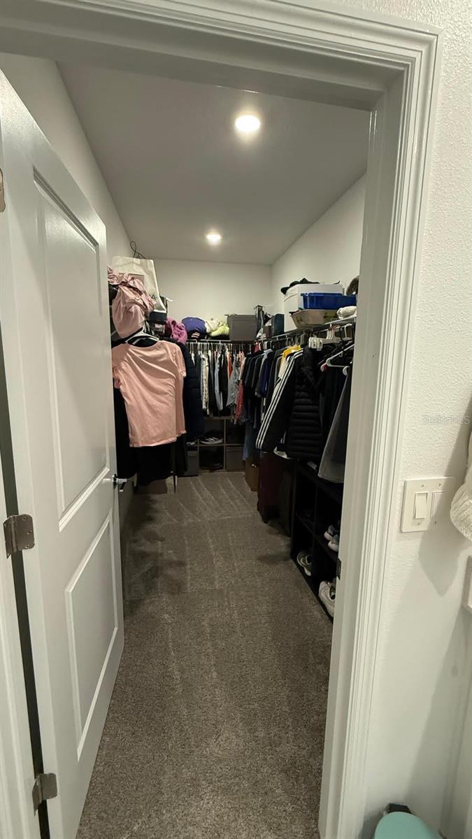 WELLNESS RDG PH 1-B - Residential Lease