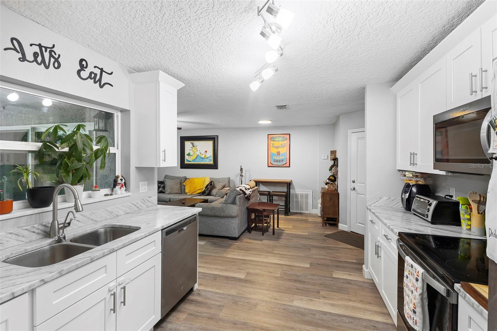 ACREAGE & UNREC - Residential