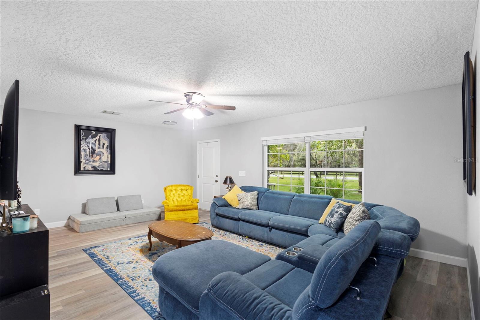 ACREAGE & UNREC - Residential