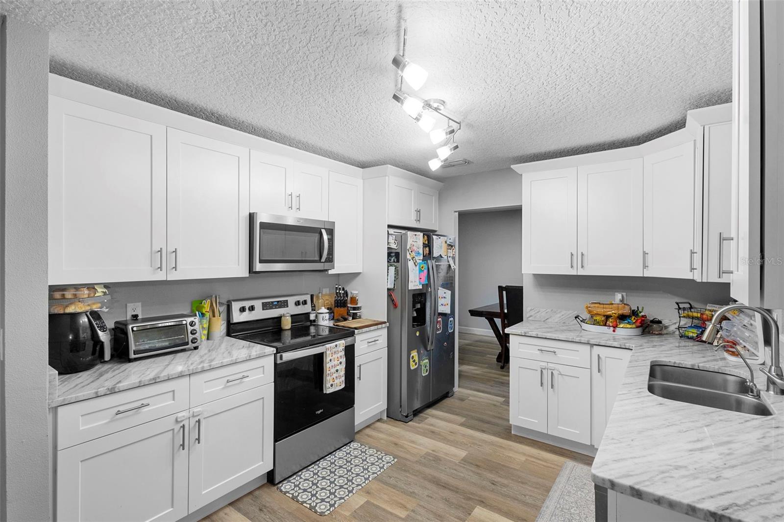 ACREAGE & UNREC - Residential