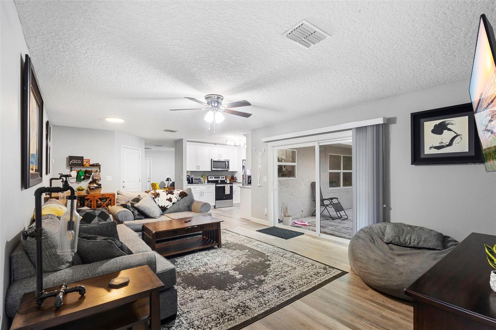 ACREAGE & UNREC - Residential