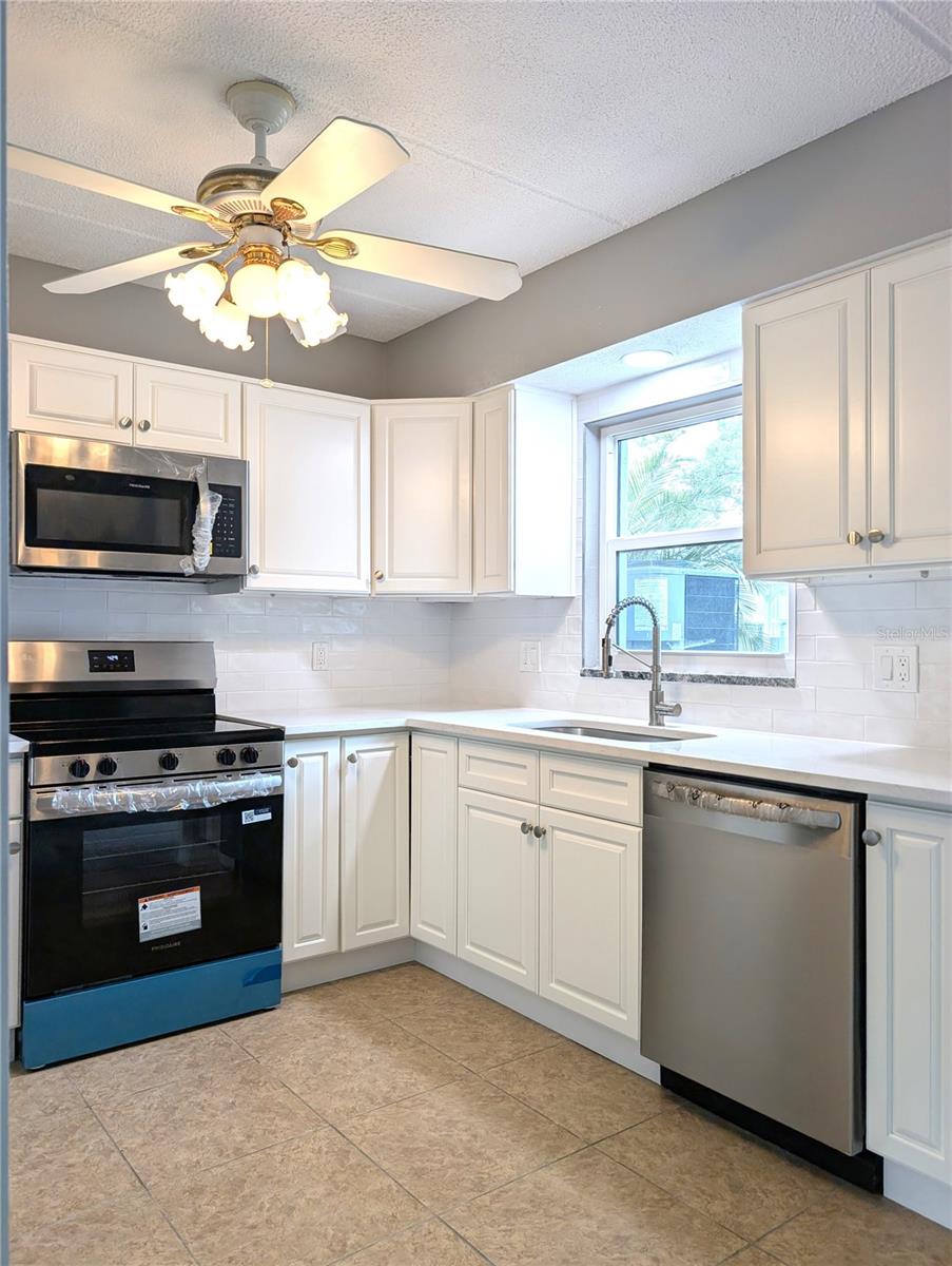 LES CHATEAUX CONDO - Residential