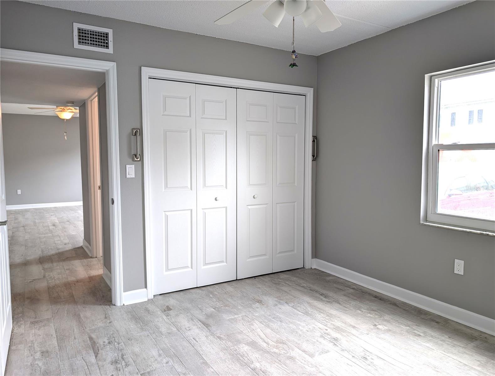 LES CHATEAUX CONDO - Residential