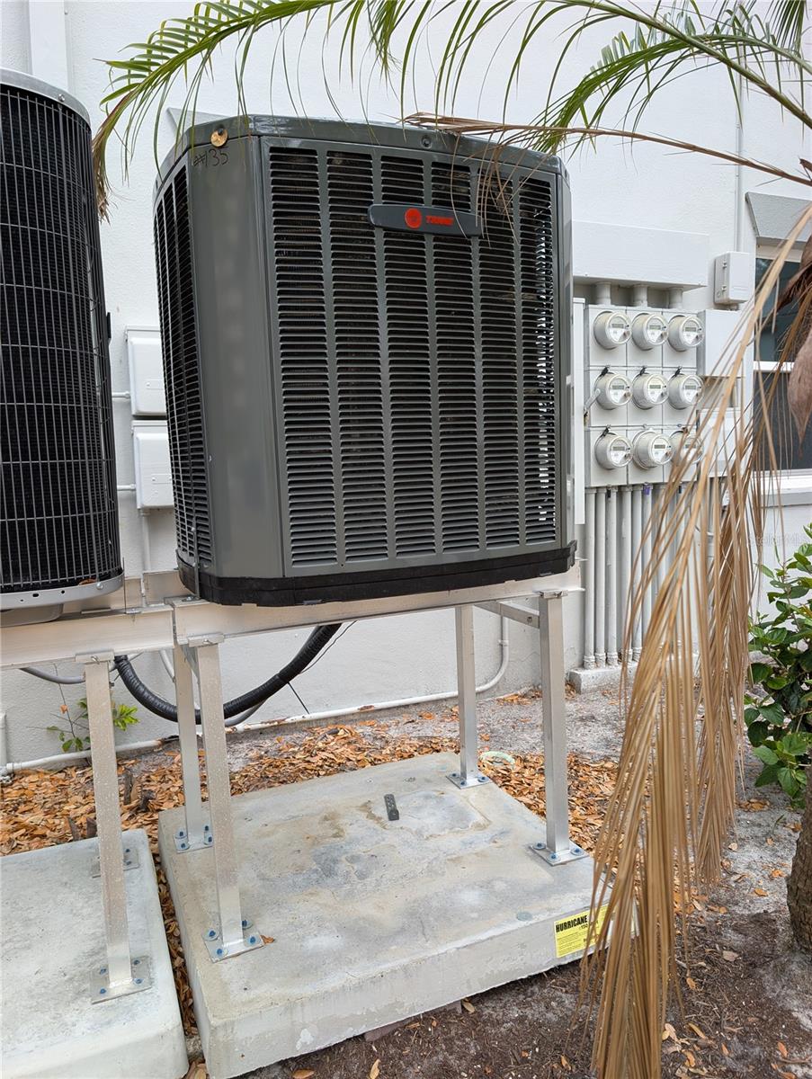 LES CHATEAUX CONDO - Residential