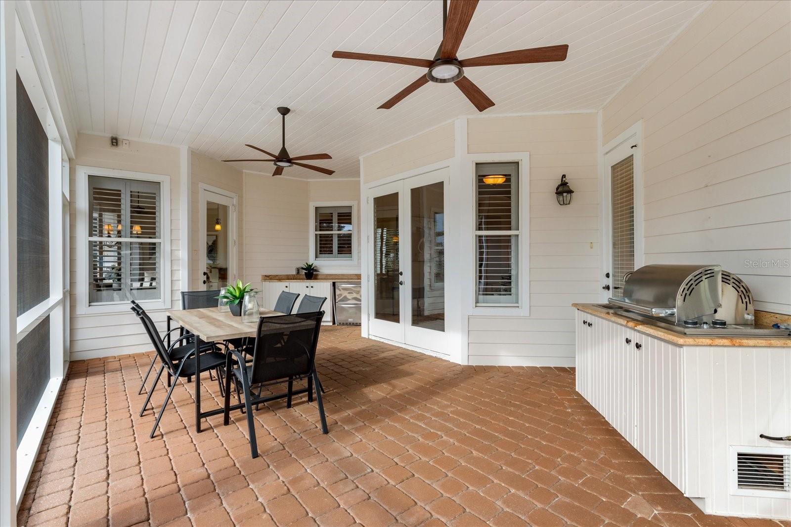 BLUEGRASS ESTS - Residential