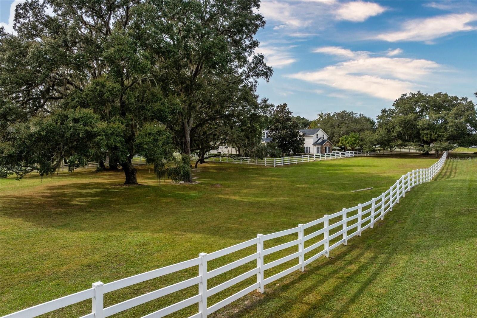 BLUEGRASS ESTS - Residential