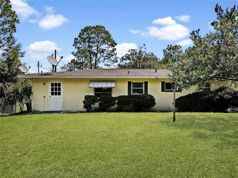 A home in DUNNELLON