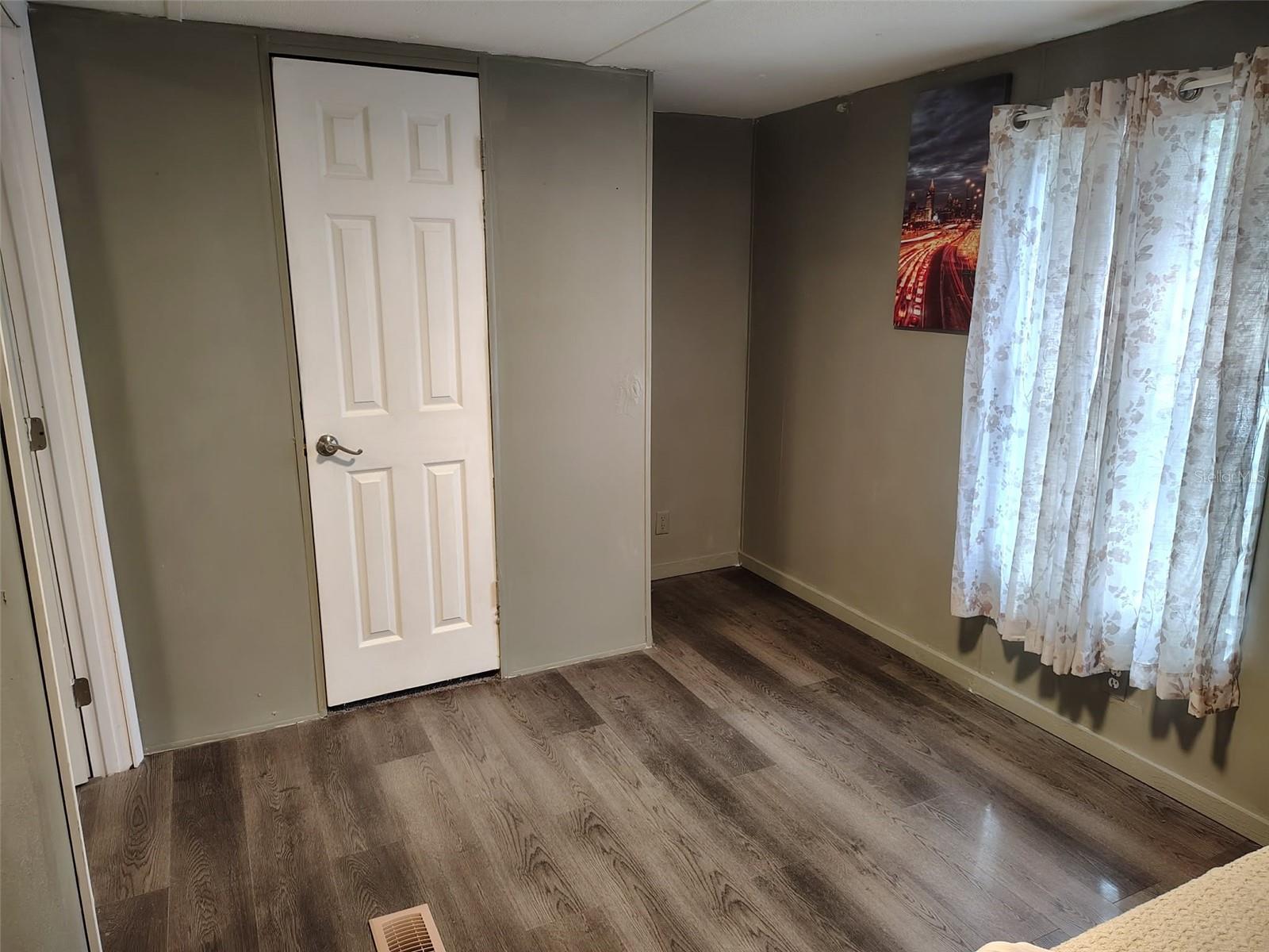 SUNSHINE PARK - Residential