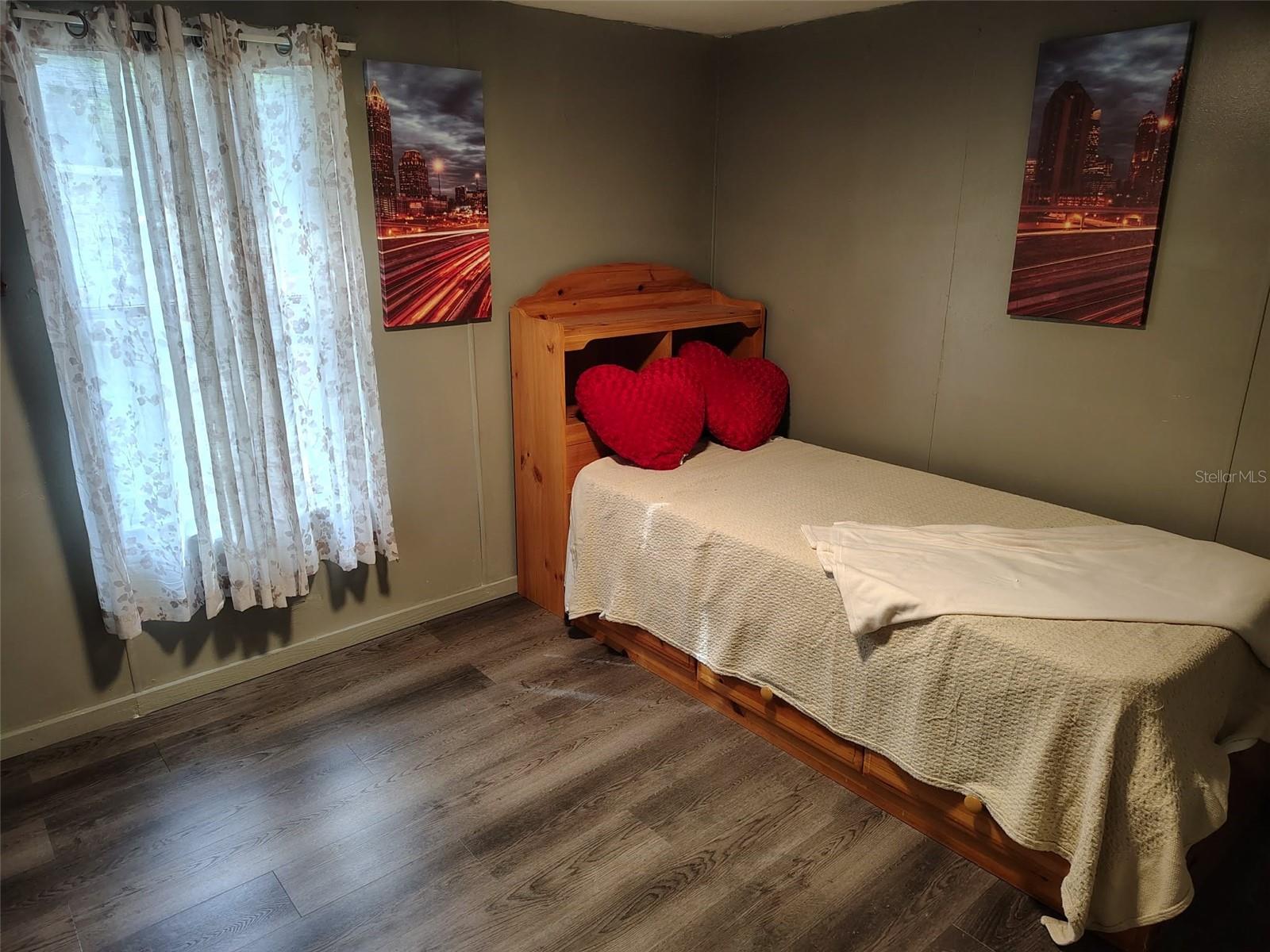 SUNSHINE PARK - Residential