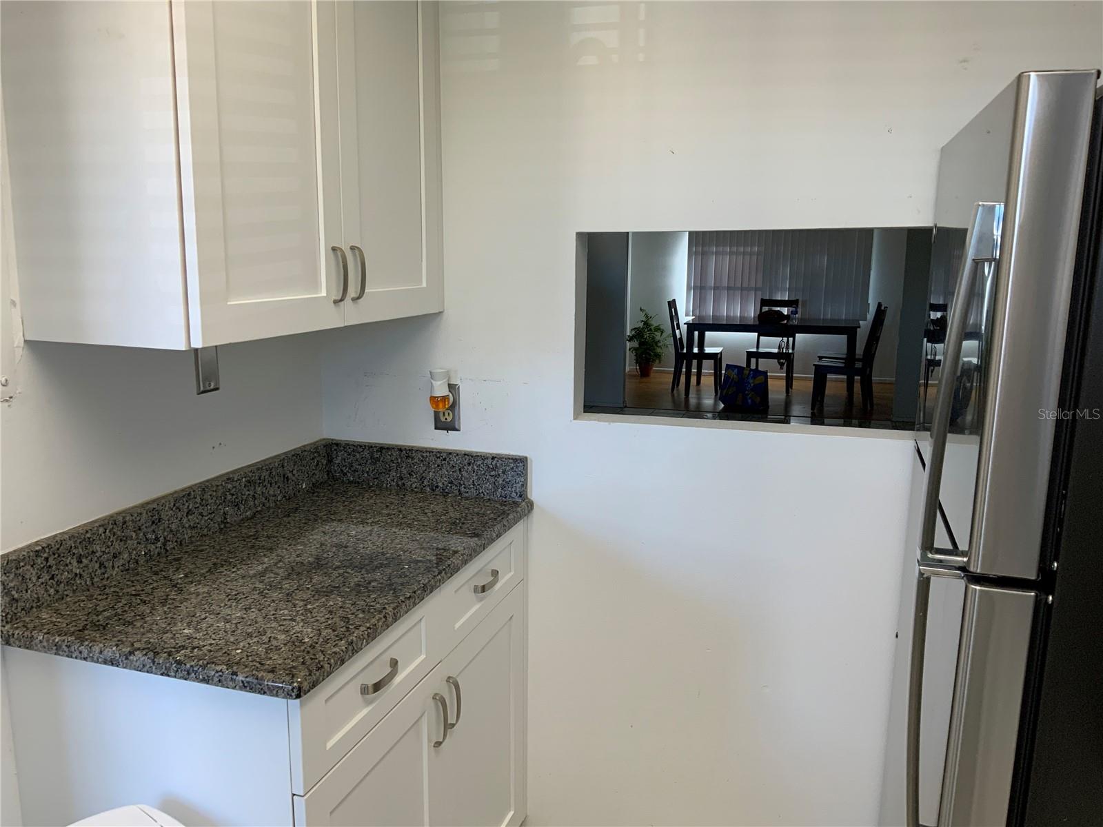 BAYSHORE ON THE LAKE APTS 1 - Residential