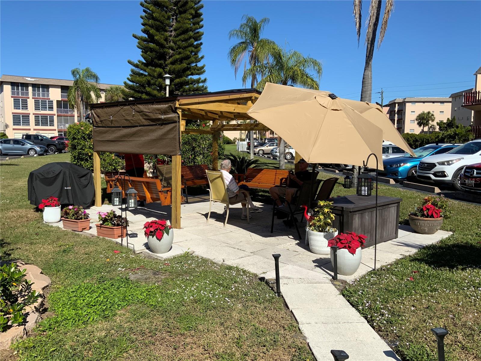 BAYSHORE ON THE LAKE APTS 1 - Residential