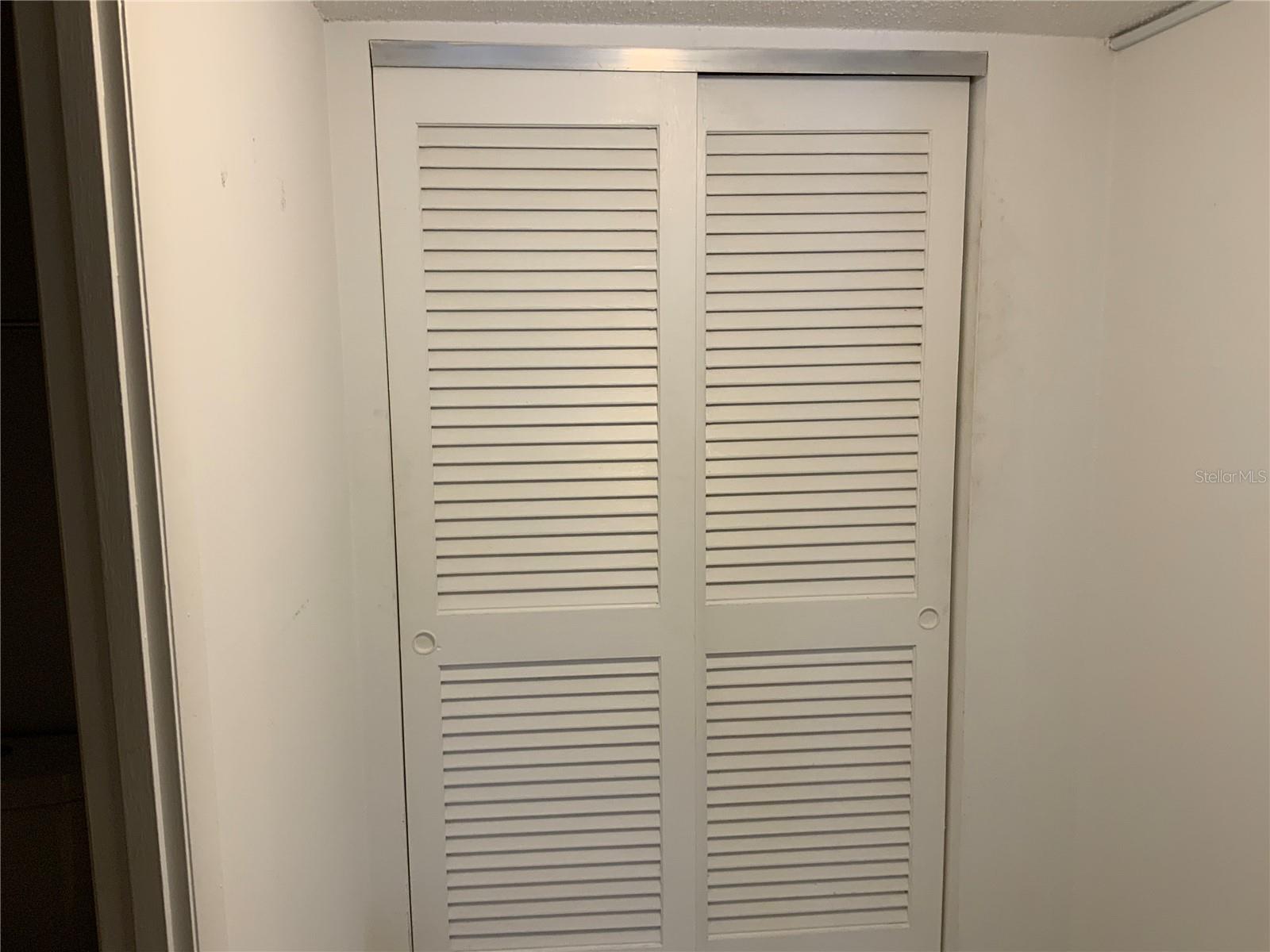 BAYSHORE ON THE LAKE APTS 1 - Residential