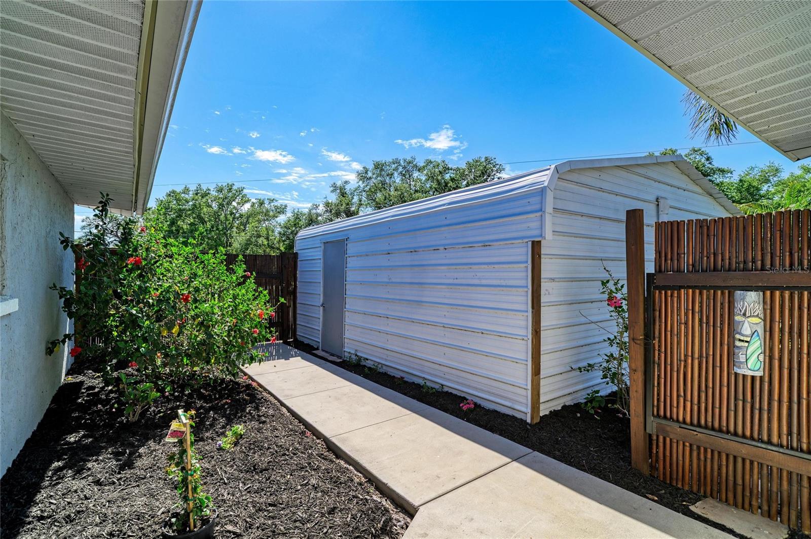 DESOTO ACRES - Residential