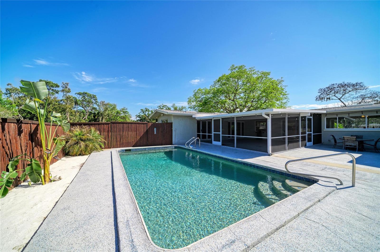 DESOTO ACRES - Residential