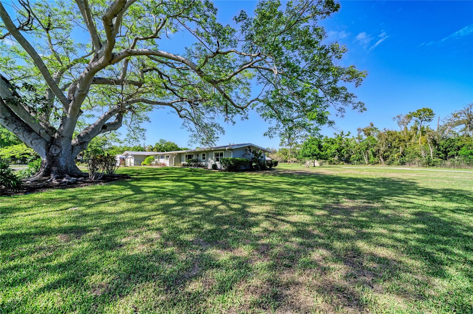 DESOTO ACRES - Residential