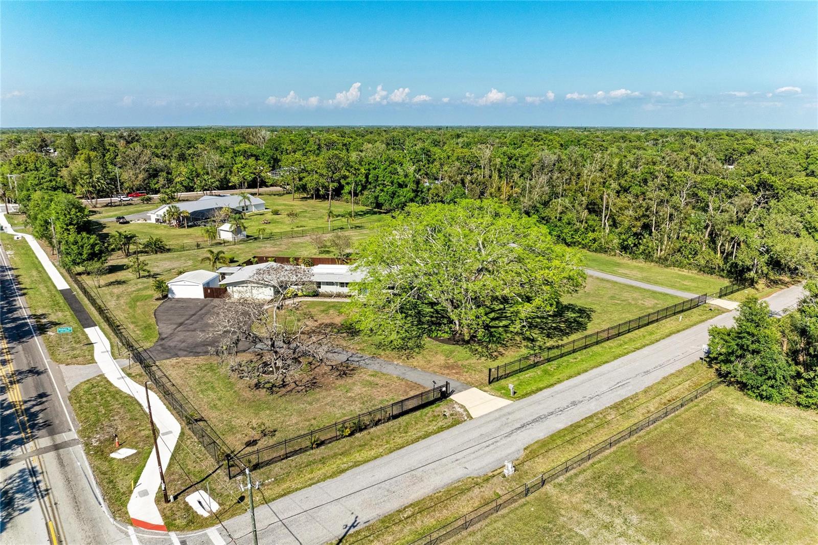 DESOTO ACRES - Residential