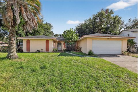 Photo of 6602 Henrich Drive, Orlando, FL 32818 (MLS # O6353991)