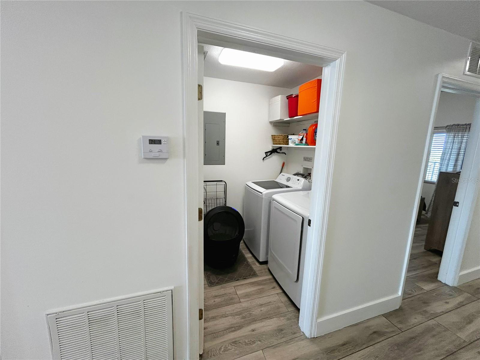 PROMENAIDE PH 2 - Residential Lease