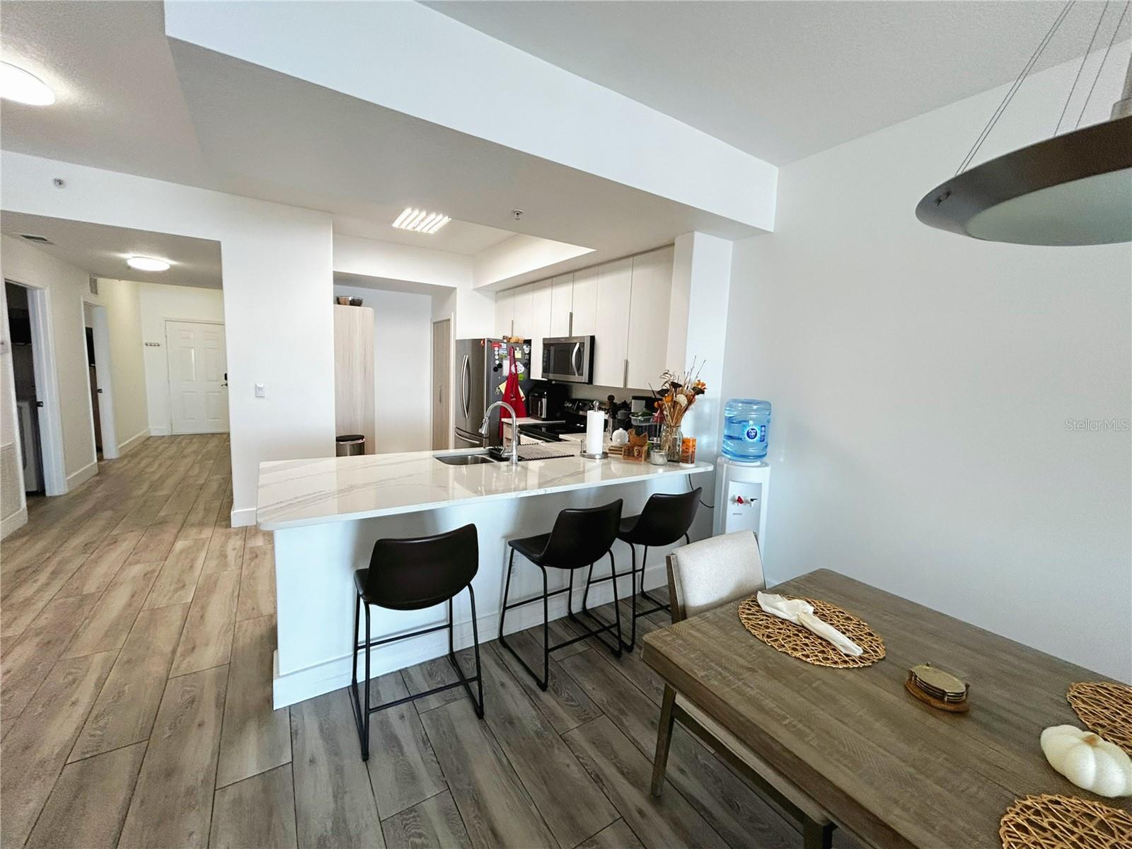 PROMENAIDE PH 2 - Residential Lease