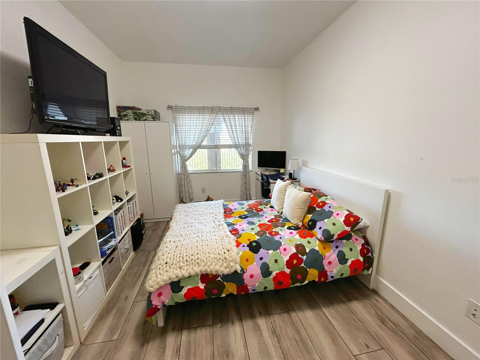 PROMENAIDE PH 2 - Residential Lease