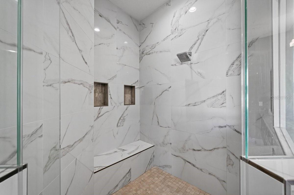 PLANTATION BAY PH 01A UNIT 01-6 - Residential