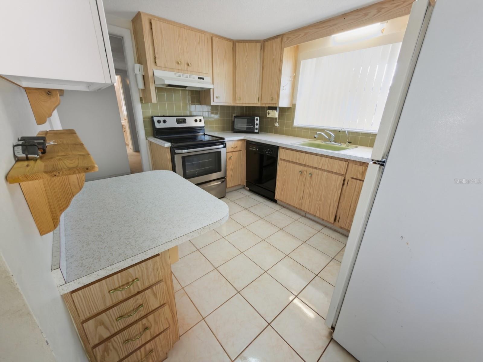 JASMINE LAKES - Residential