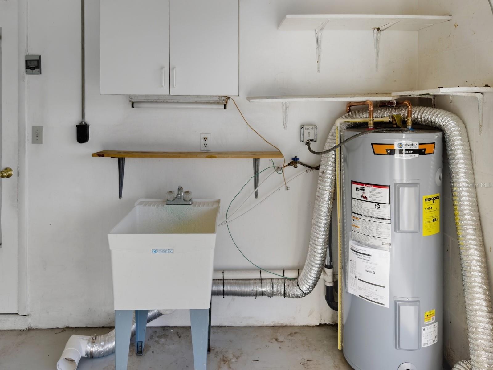 JASMINE LAKES - Residential