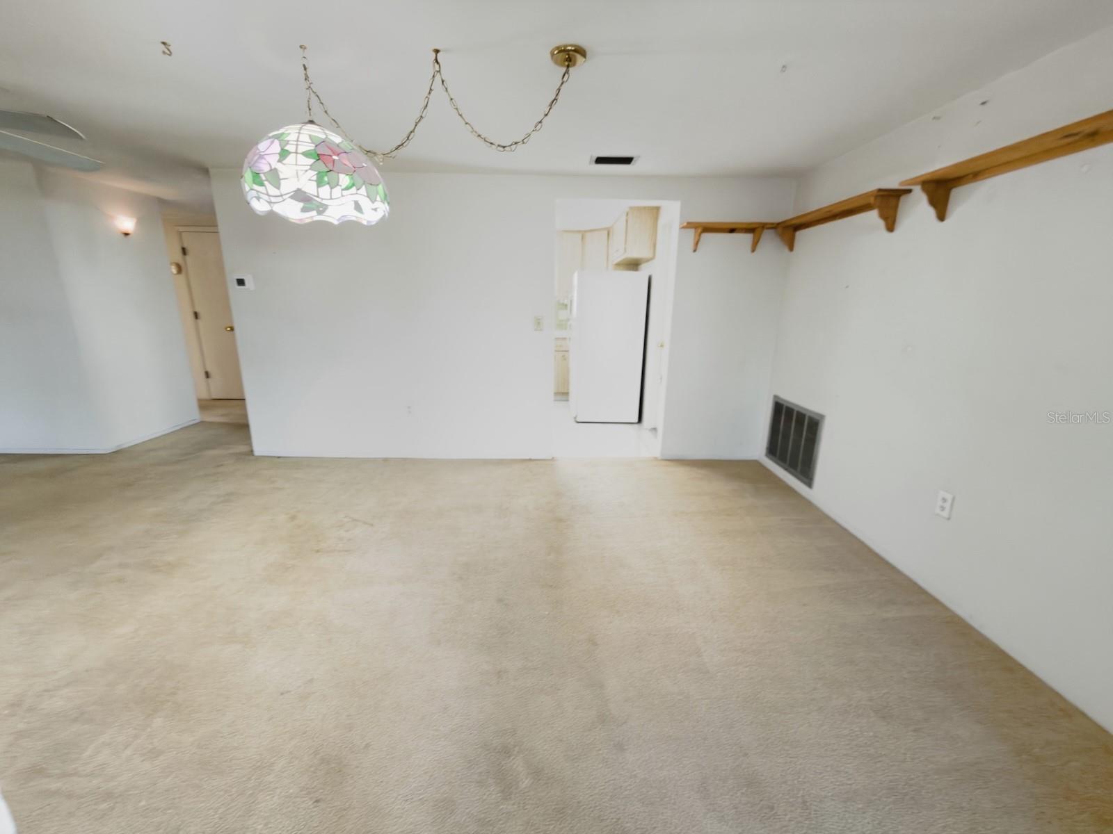 JASMINE LAKES - Residential