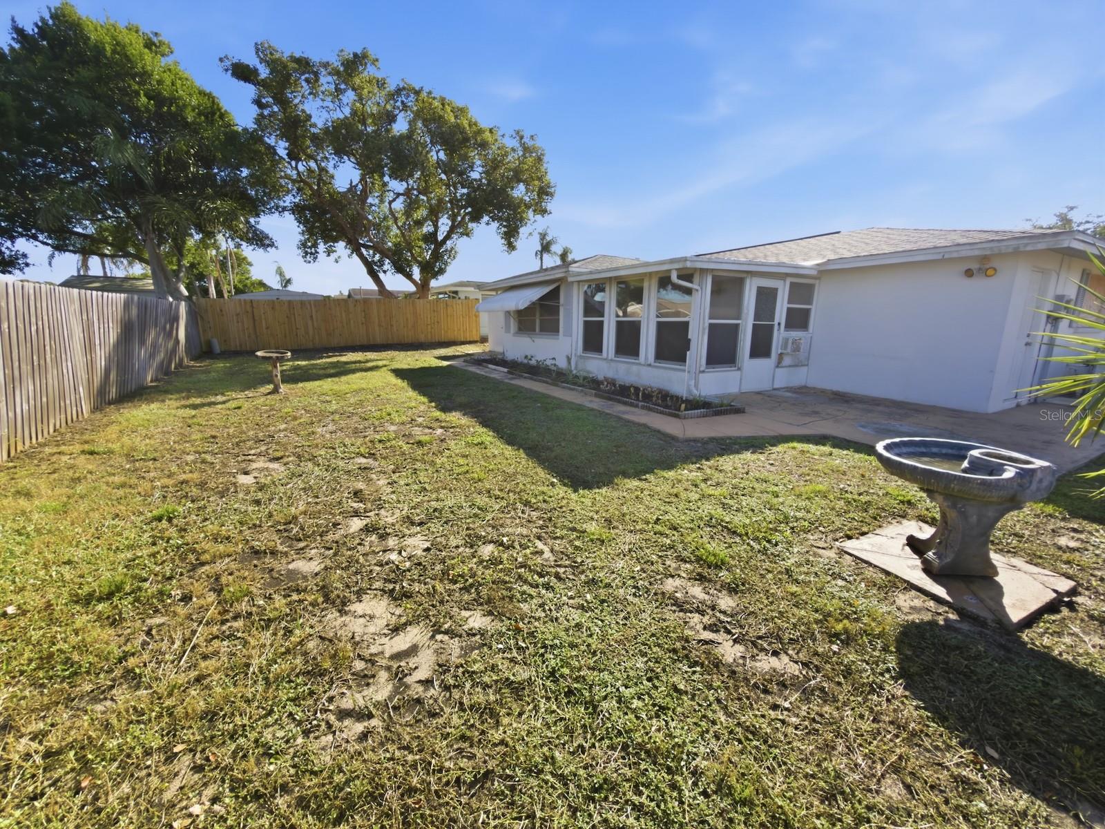 JASMINE LAKES - Residential