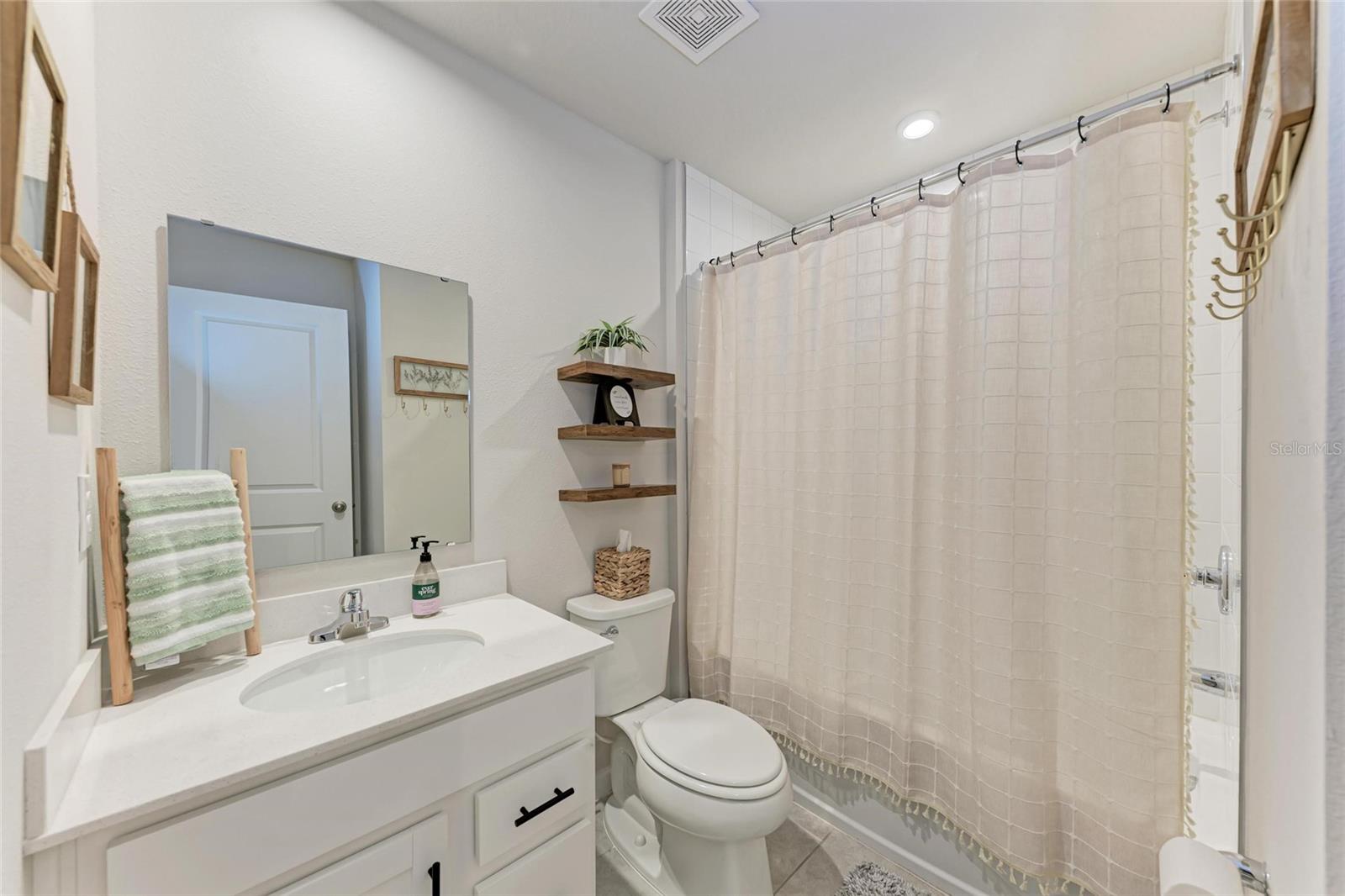 AVALON WOODS PH II - Residential