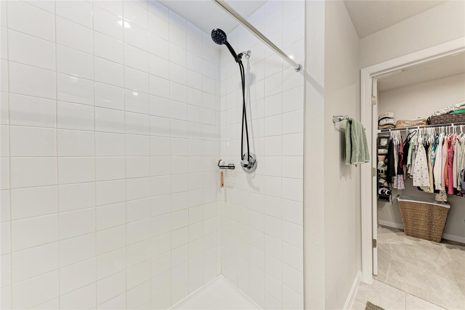 AVALON WOODS PH II - Residential