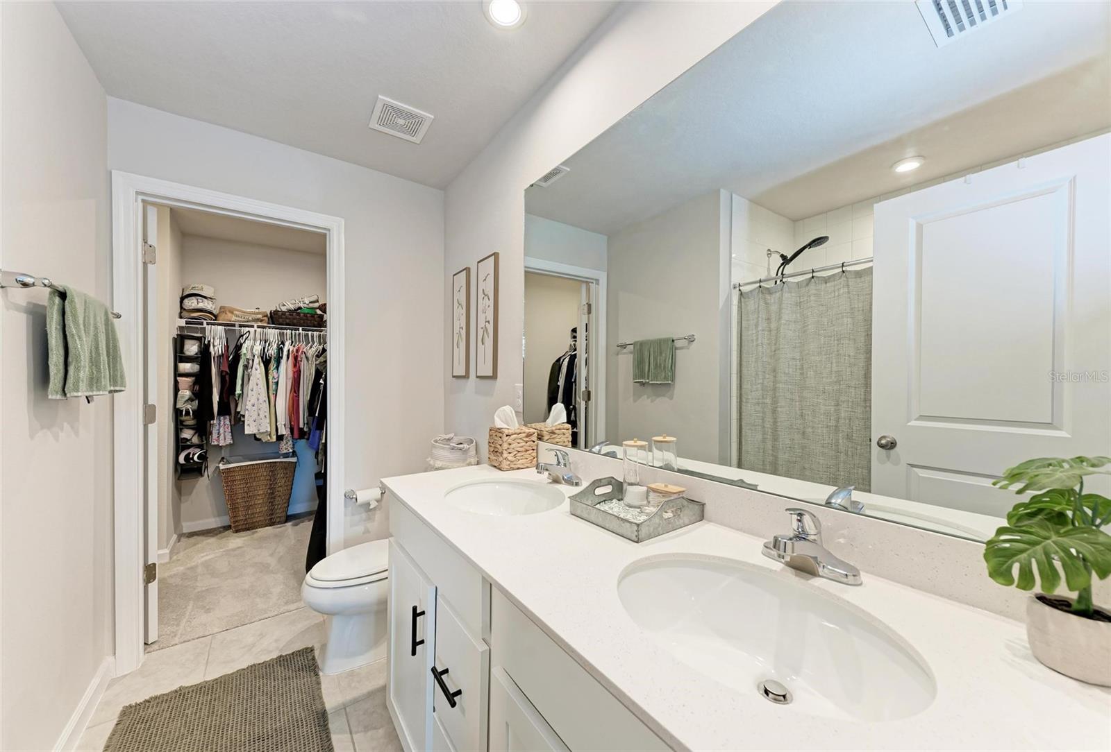 AVALON WOODS PH II - Residential