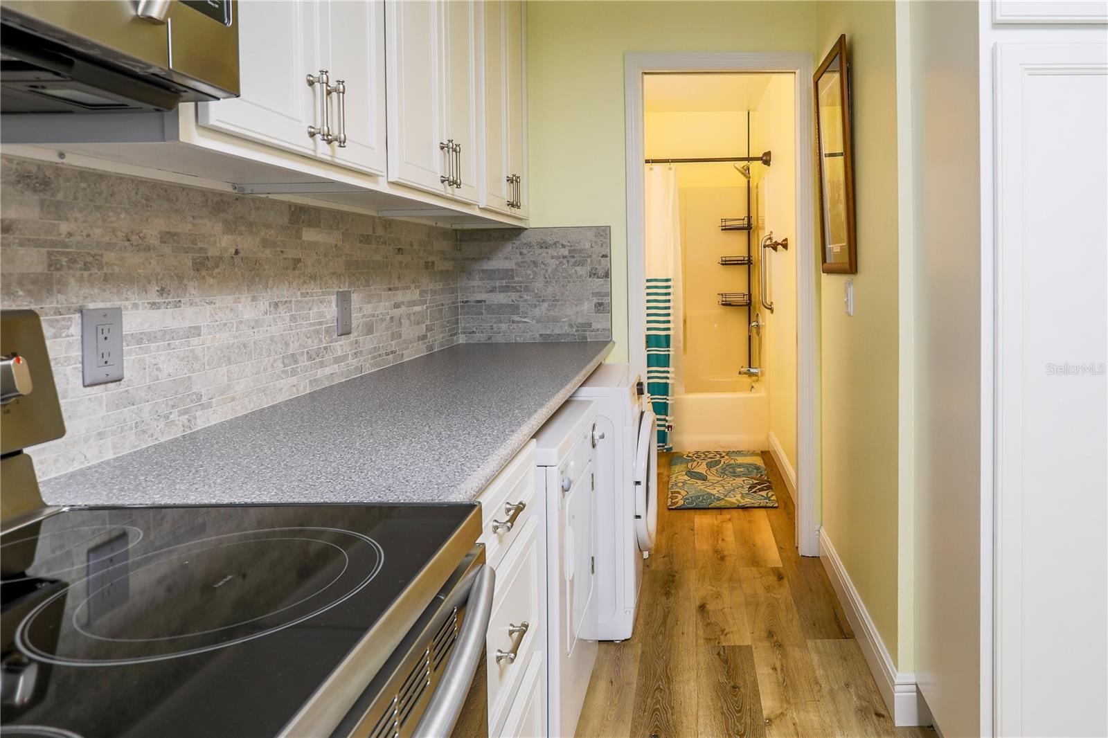 260 S CENTRAL AVENUE