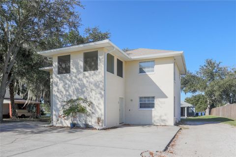 Photo of 260 S Central Avenue, Umatilla, FL 32784 (MLS # G5111096)