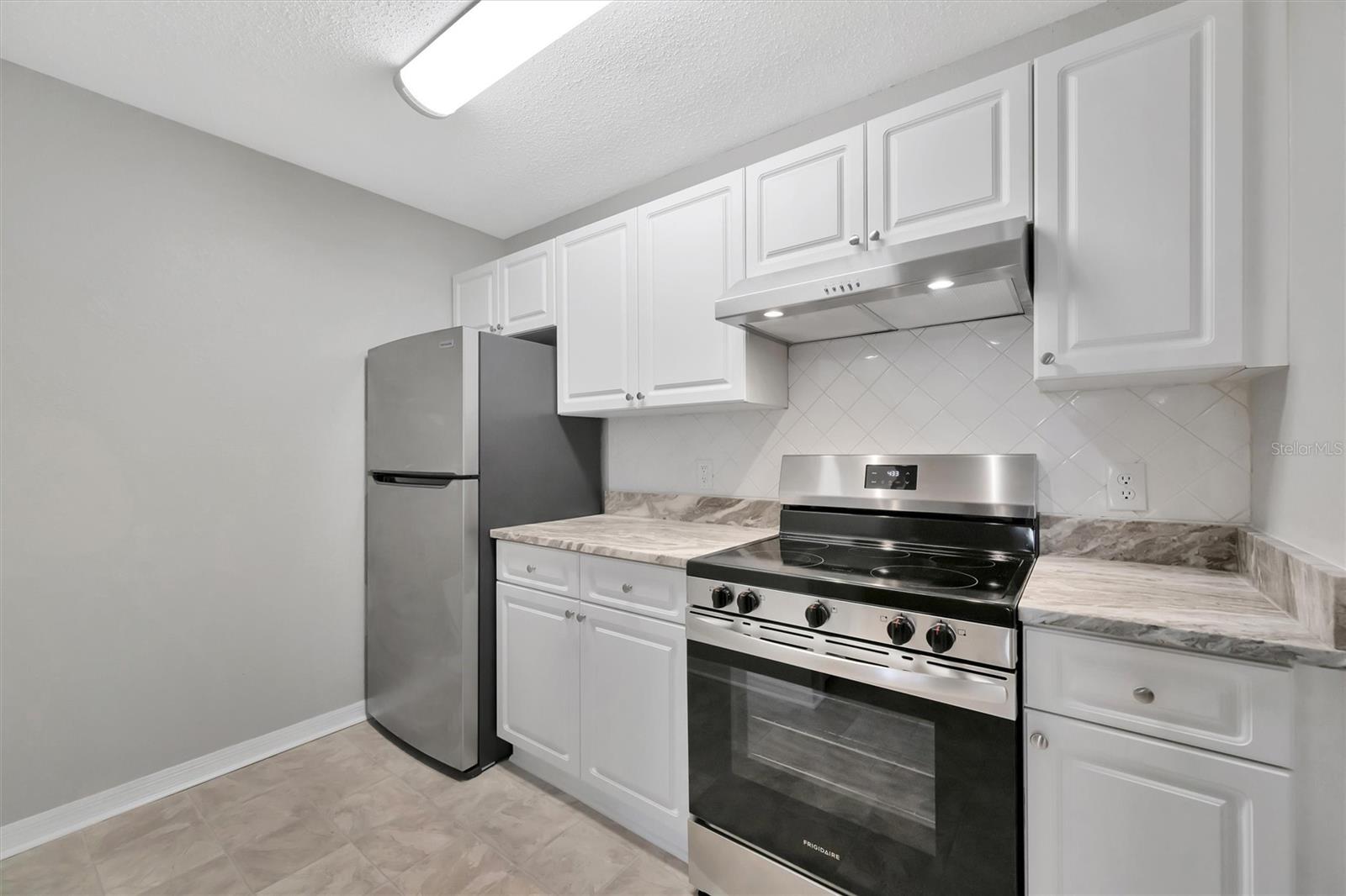 THE ENCLAVE AT RICHMOND PLACE - Residential