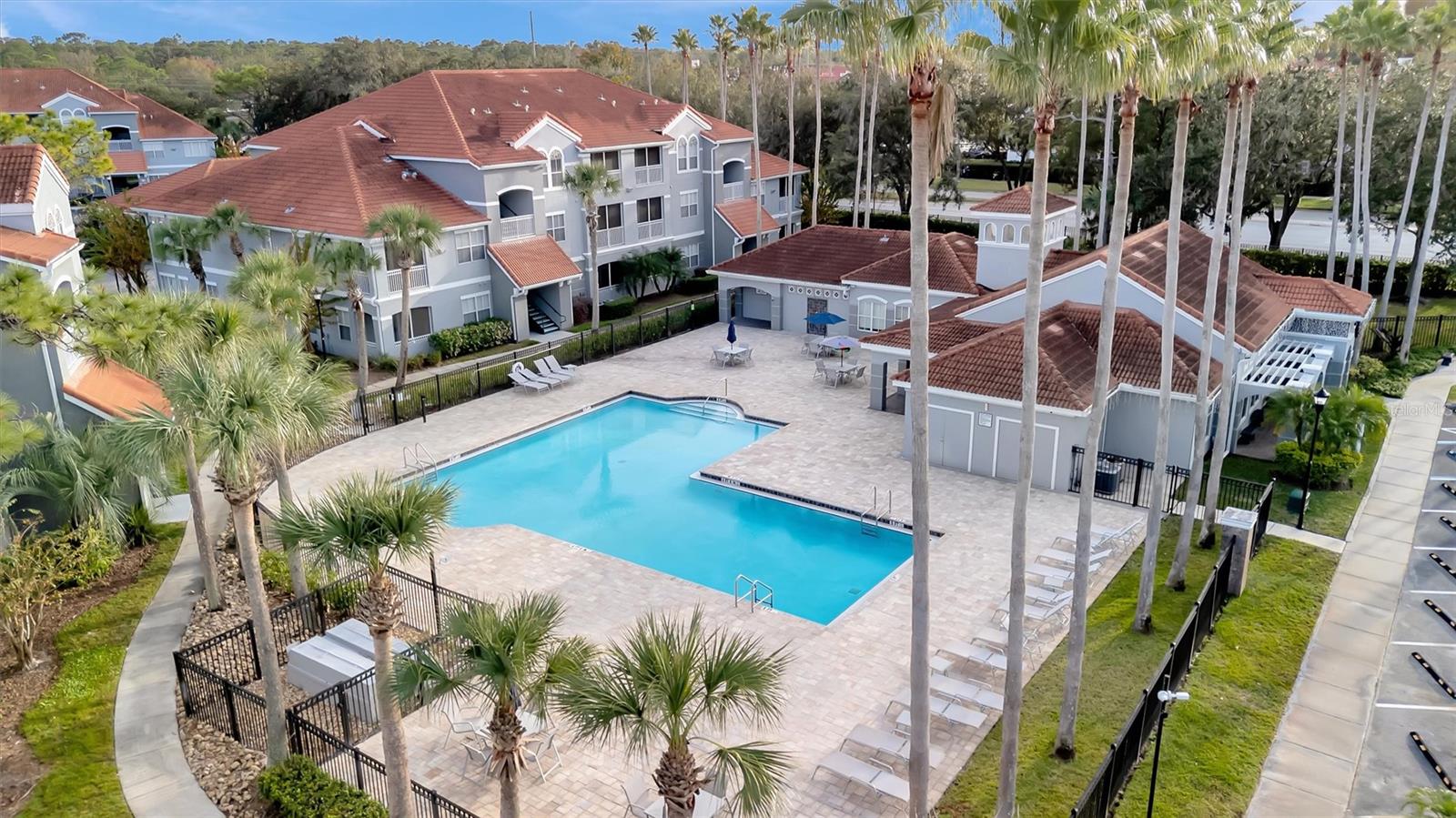 THE ENCLAVE AT RICHMOND PLACE - Residential