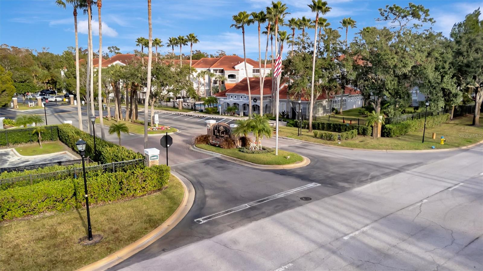 18001 RICHMOND PLACE DRIVE 437