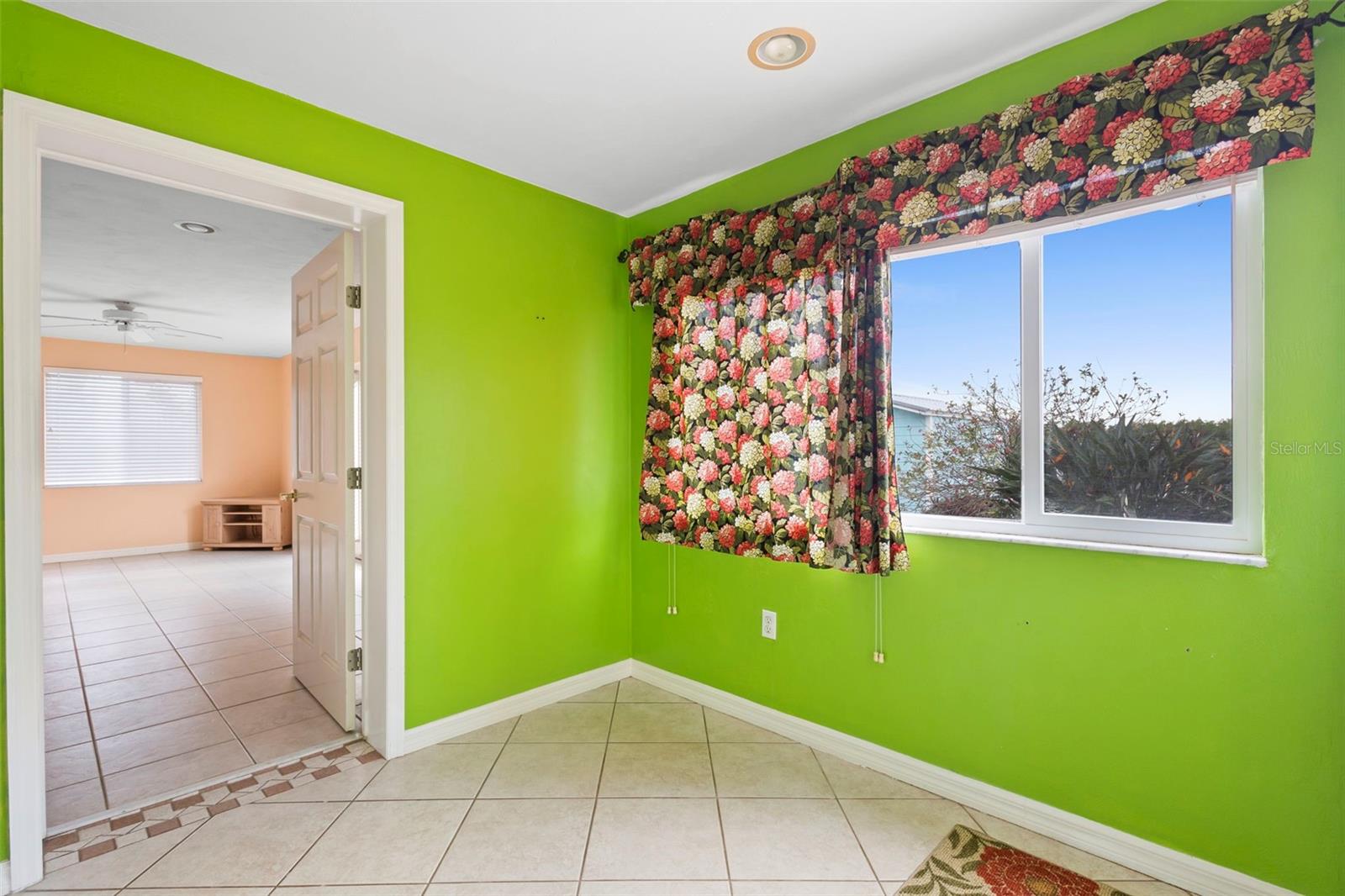 INLET SHORES - Residential