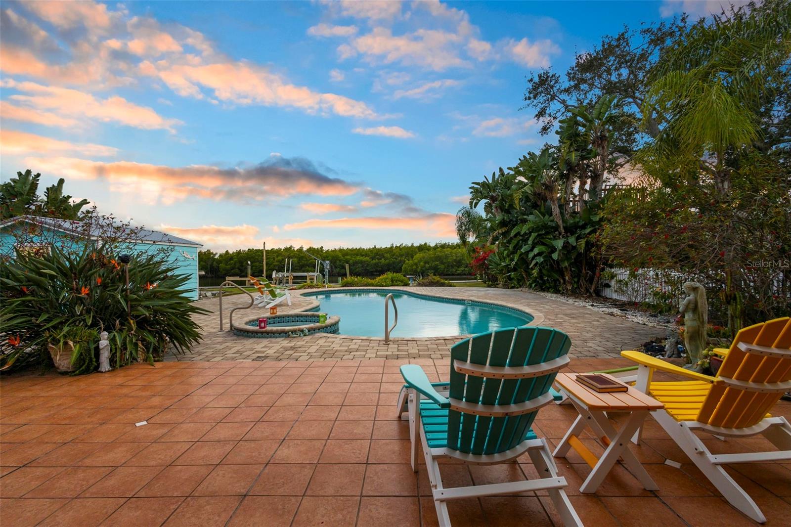 INLET SHORES - Residential