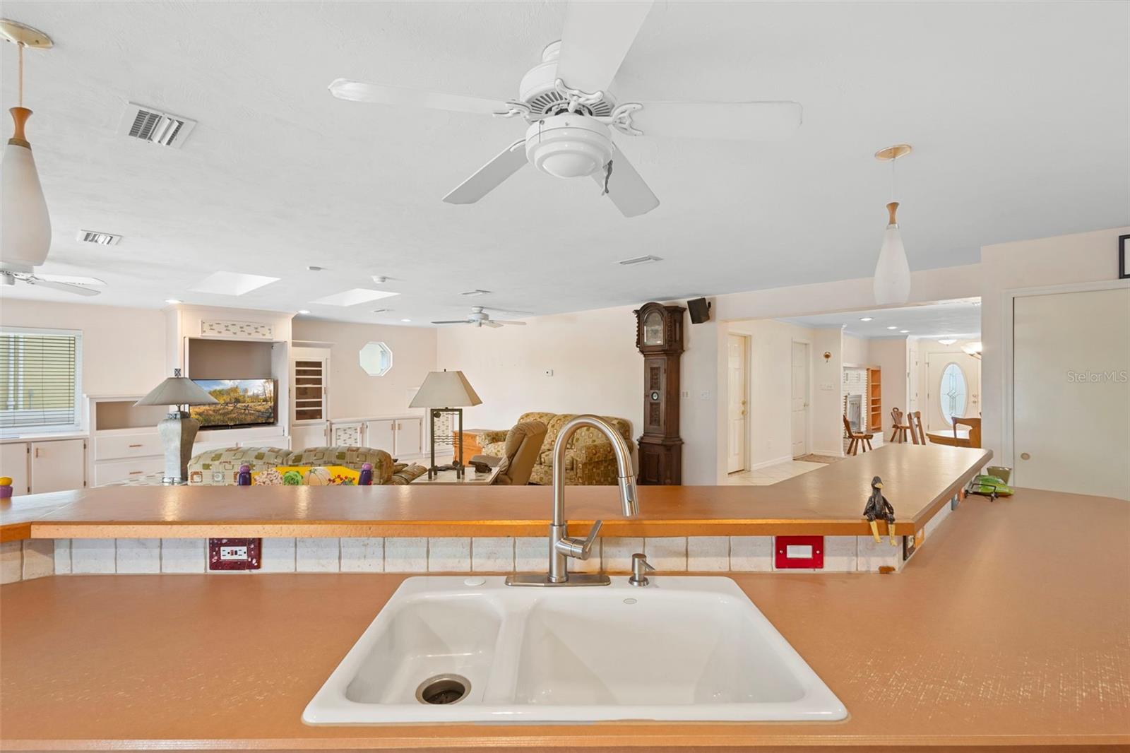 INLET SHORES - Residential