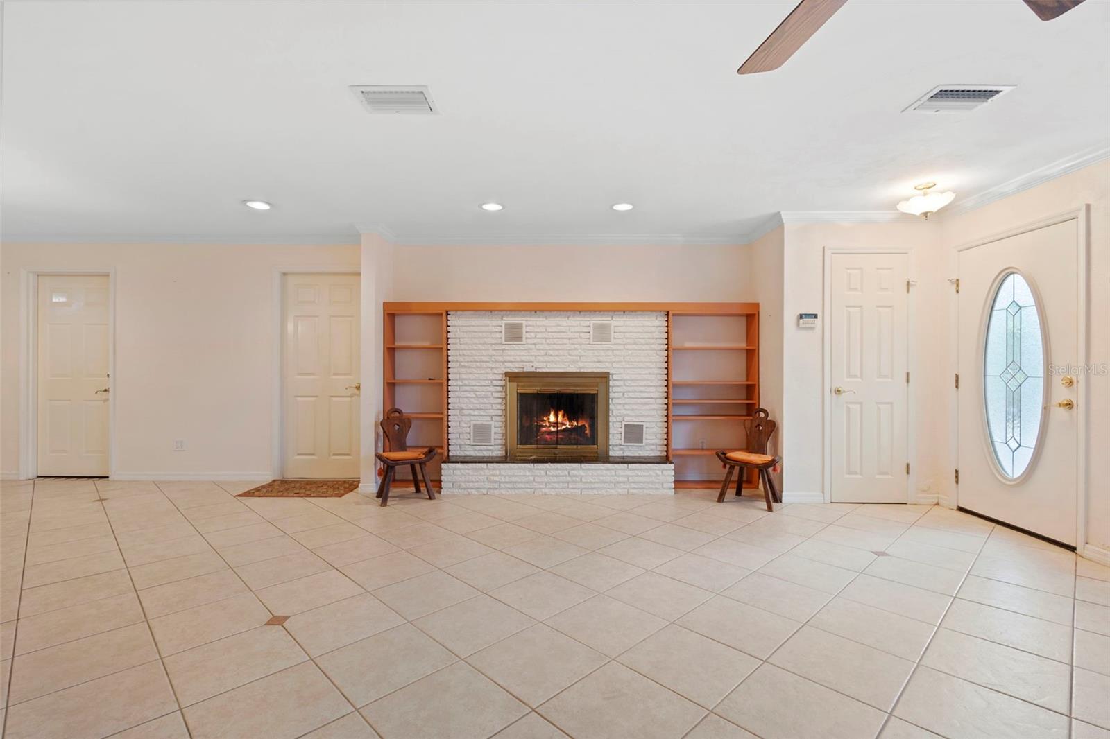 INLET SHORES - Residential