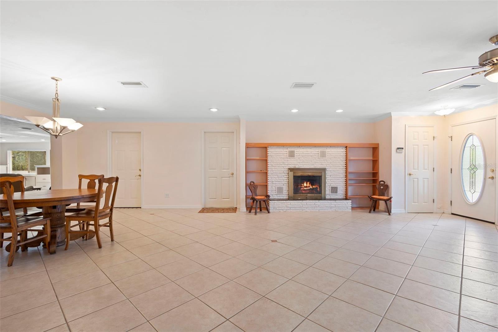 INLET SHORES - Residential