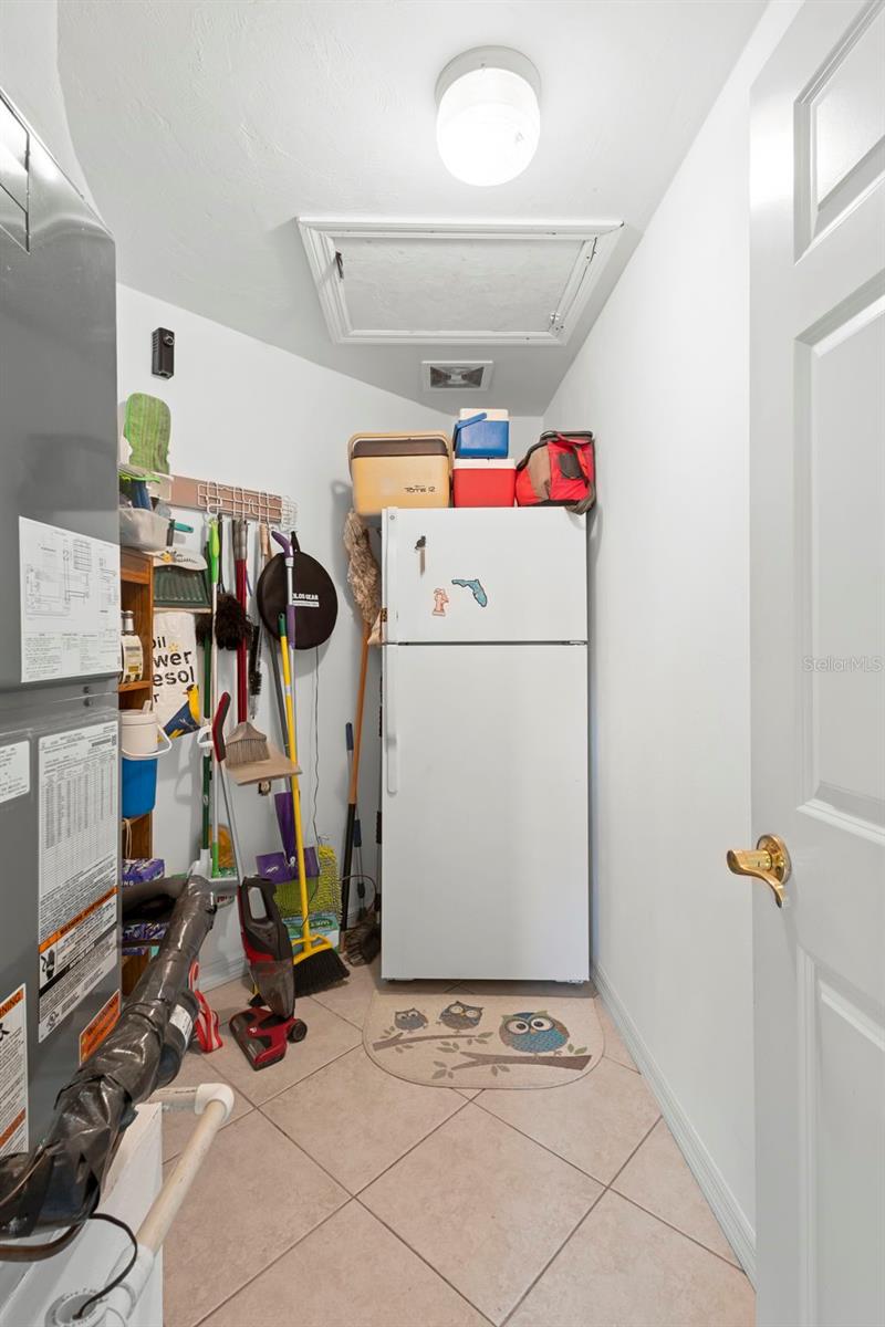 INLET SHORES - Residential