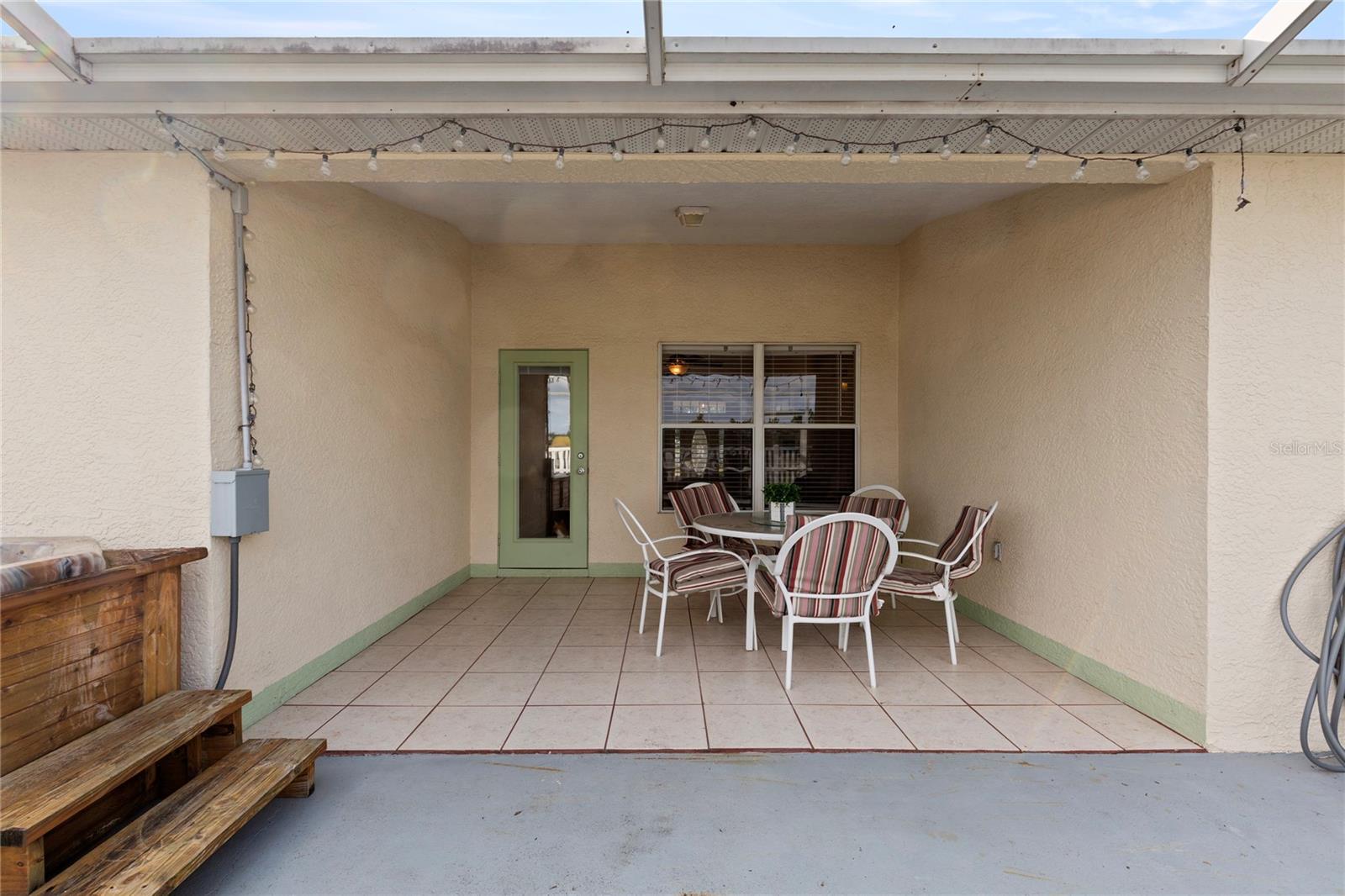 SHERMAN HILLS SEC 1 - Residential