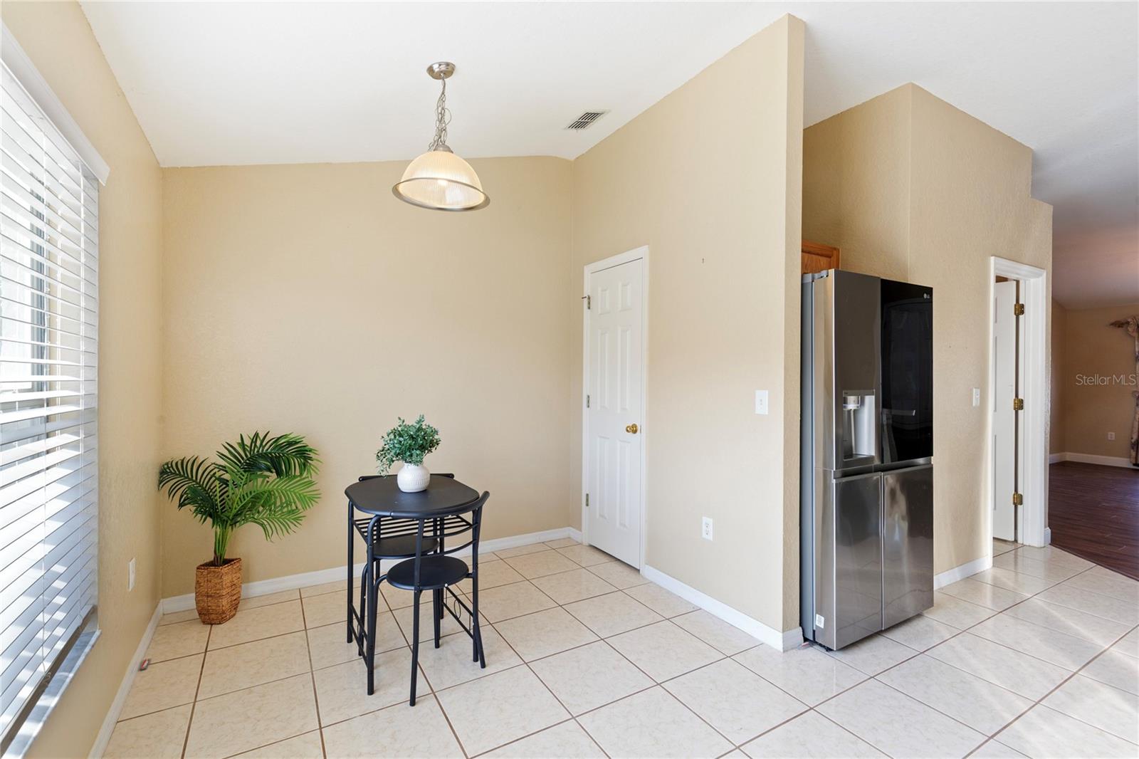 SHERMAN HILLS SEC 1 - Residential